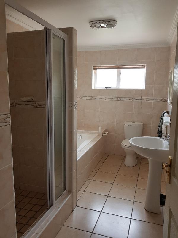 To Let 4 Bedroom Property for Rent in Haasendal Western Cape